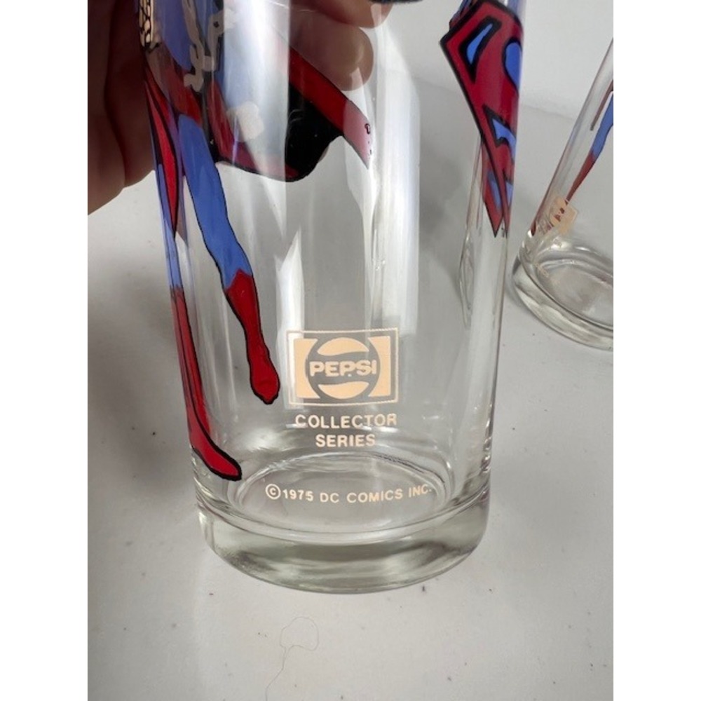 Vintage 1975‎ Pepsi Collector Series Superman Glasses Set of 2 DC Comics - Picture 9 of 9